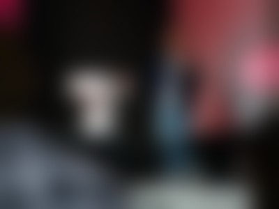 Юрий Лебедев выступает с лекцией про дизайн коммуникаций на Dprofile